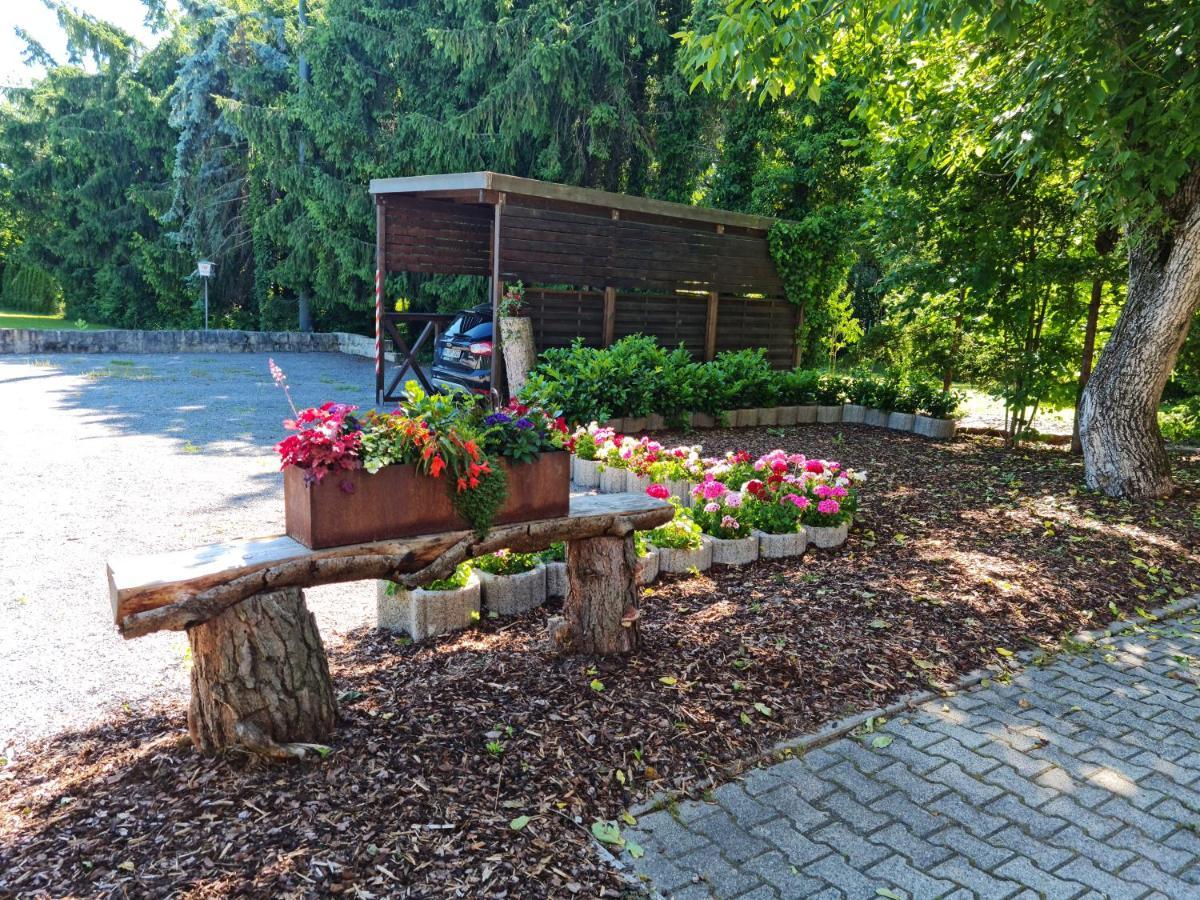 Hotel Landgasthof Fromm Untergruppenbach Exteriér fotografie